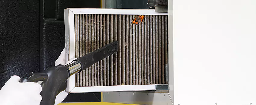 Clogged Air Duct Cleaning Process in Geneva, IL